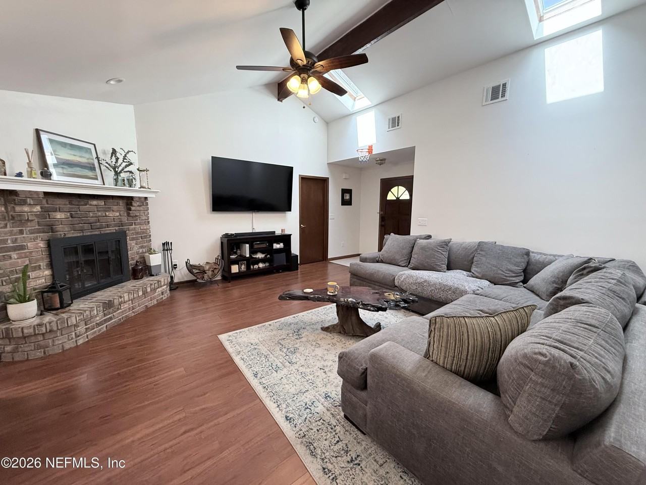 1671 Holly Oaks Lake Rd E - Photo 2 of 19