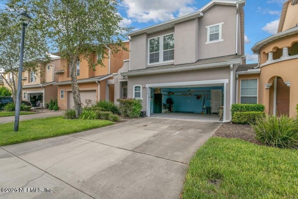 6217 Eclipse Cir - Photo 2 of 35