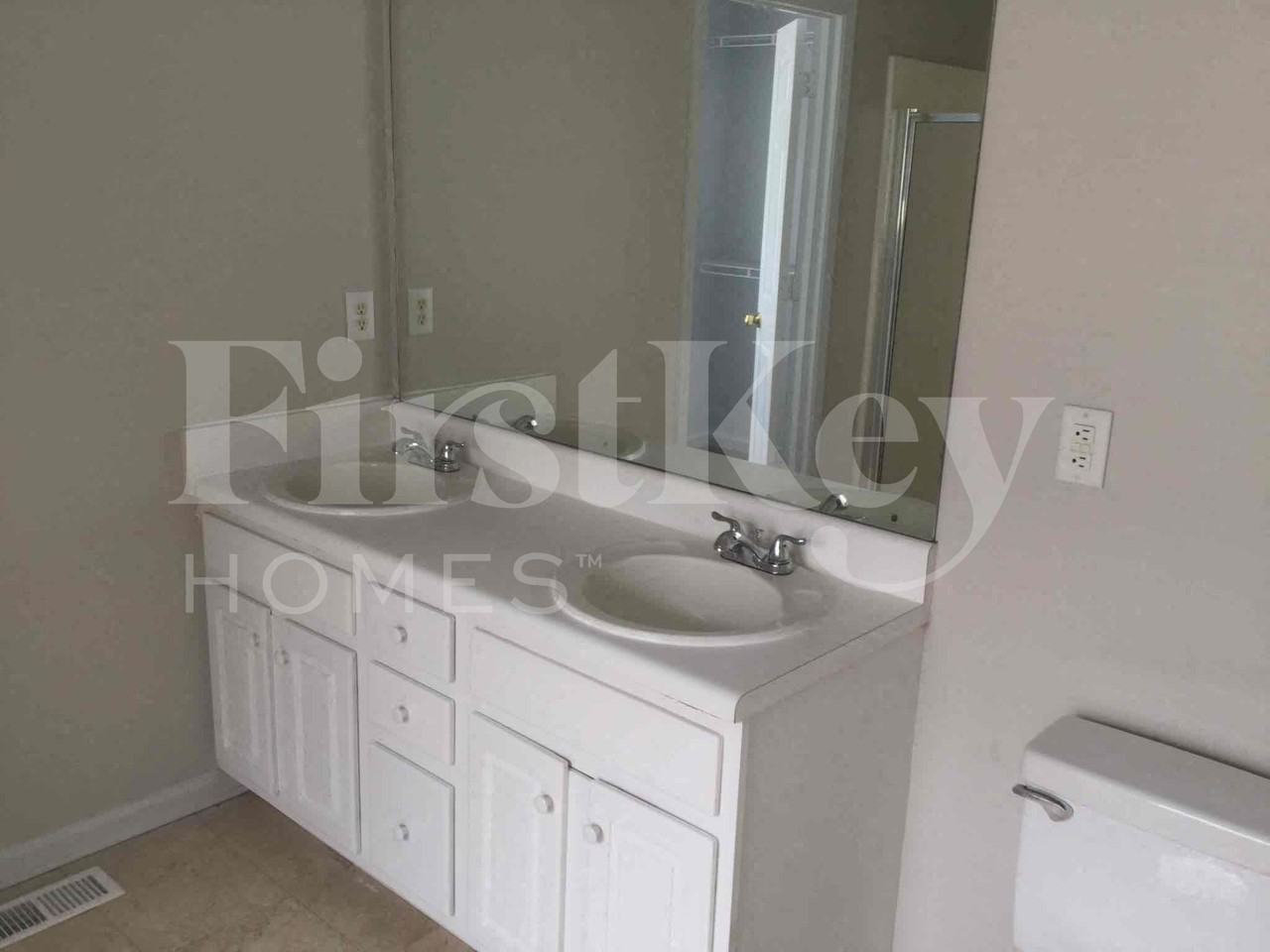 4816 Clove Dr Sw - Photo 5 of 15