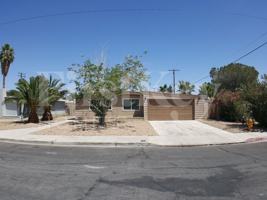 featured image of 332 Wisteria Ave