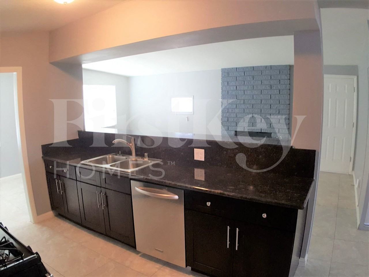 332 Wisteria Ave - Photo 6 of 20