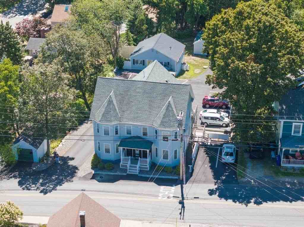 22 Whipple Rd Apt C - Photo 2 of 34
