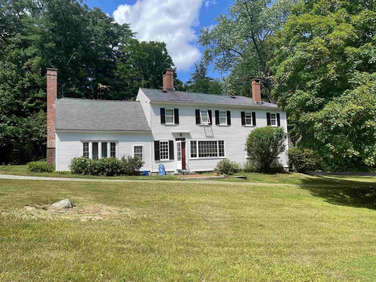 110 Pickpocket Rd - Photo 2 of 11
