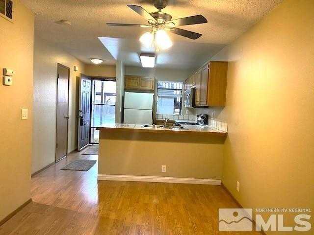 2989 Tierra Verde E - Photo 5 of 9