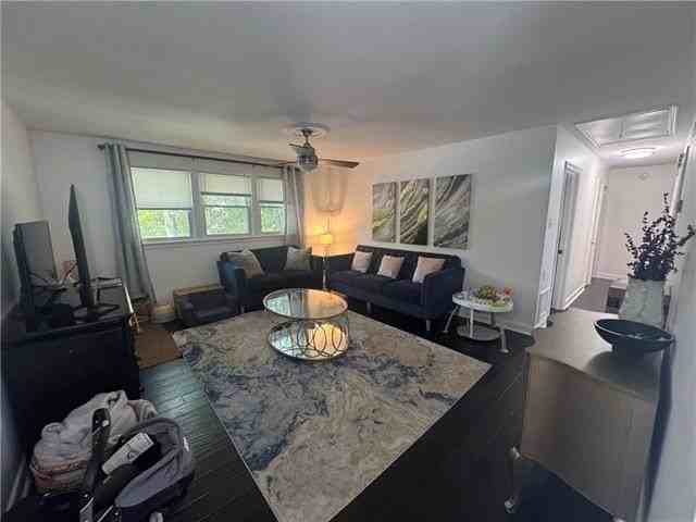6554 Milne Blvd - Photo 6 of 11