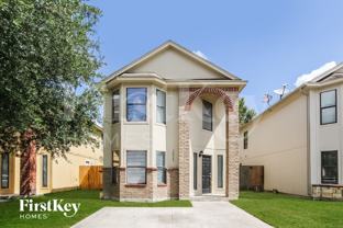2935 La Estancia Ln - Photo 1 of 1