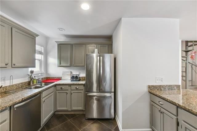 4843 Coliseum St - Photo 6 of 18