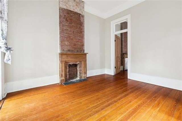 4518 Laurel St - Photo 4 of 14