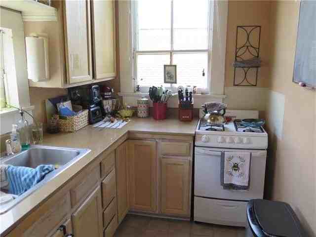 717 Nashville Ave #4 - Photo 3 of 23