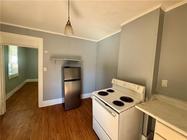 2124 Rev John Raphael Jr Way #B - Photo 7 of 8