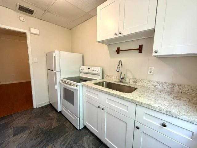 518 Dauphine St - Photo 7 of 10