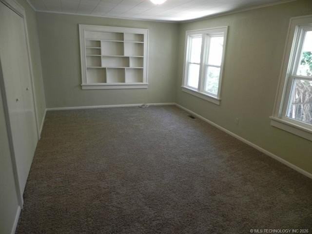 2206 E 19th St - Photo 7 of 12