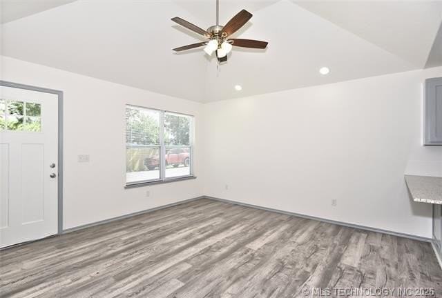 1013 S Water St #B - Photo 3 of 19