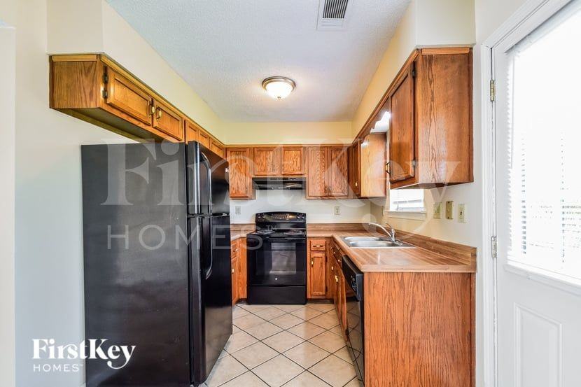 1579 Belle Trees Dr - Photo 6 of 16