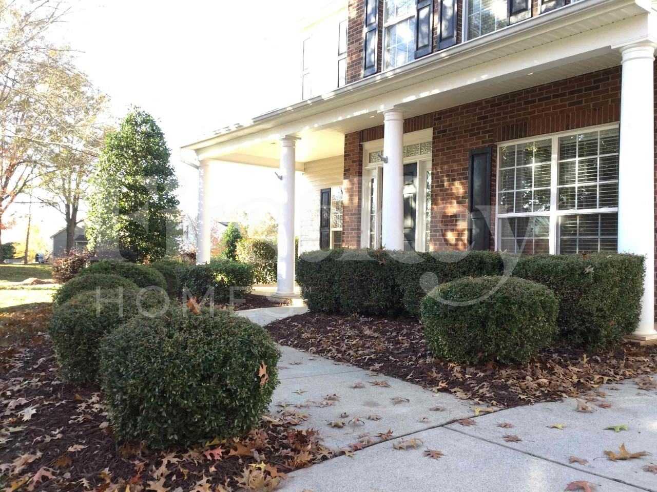 126 Center Point Dr - Photo 2 of 25