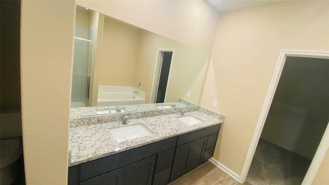 261 Moonstone Way - Photo 7 of 9