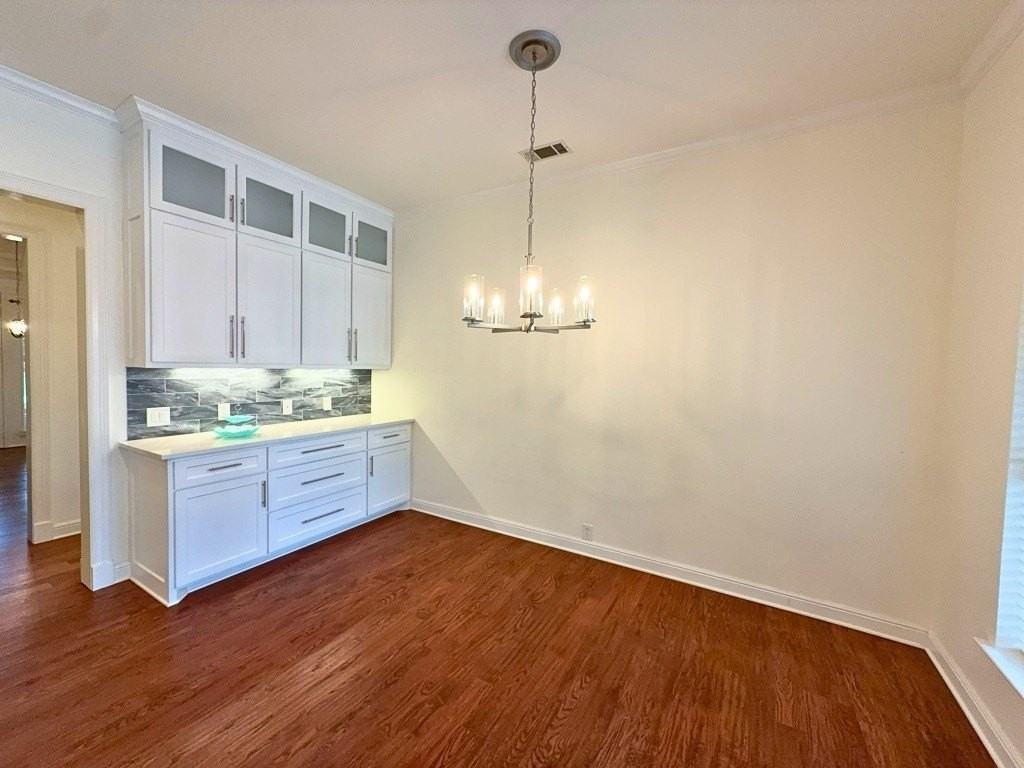 1205 Golden Gate Dr - Photo 7 of 40