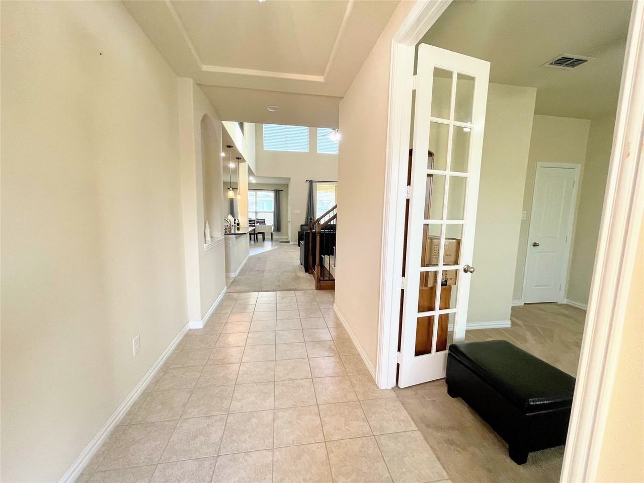 11513 Morrow Ln - Photo 4 of 39