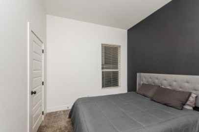 2216 Dyson St - Photo 7 of 13