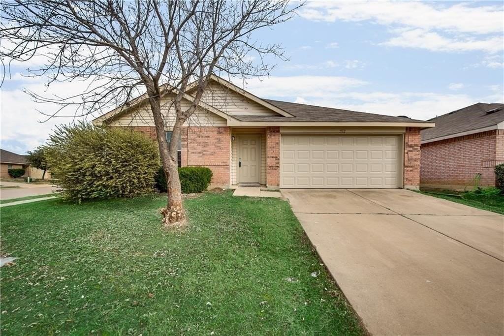 1512 Queens Brook Ln