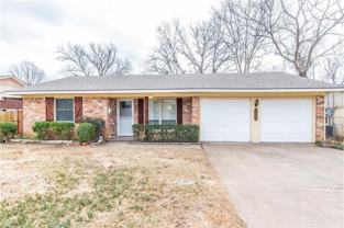 8556 Westfield Dr - Photo 1 of 1