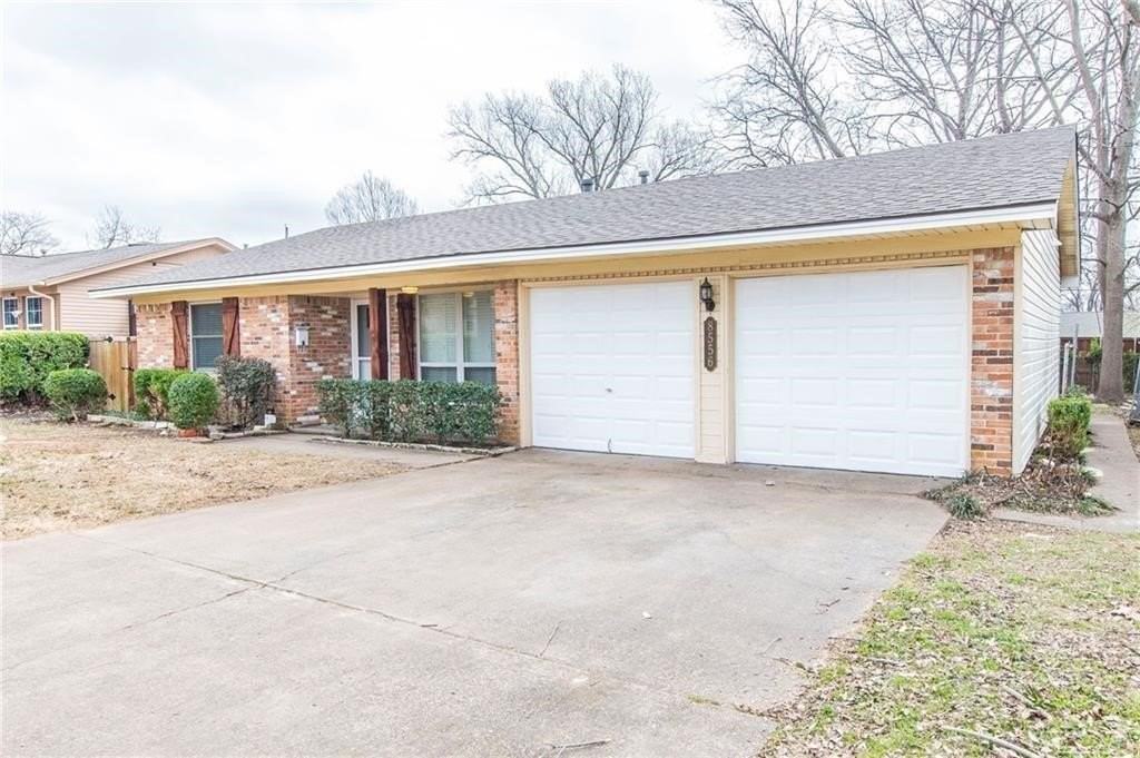 8556 Westfield Dr - Photo 2 of 21
