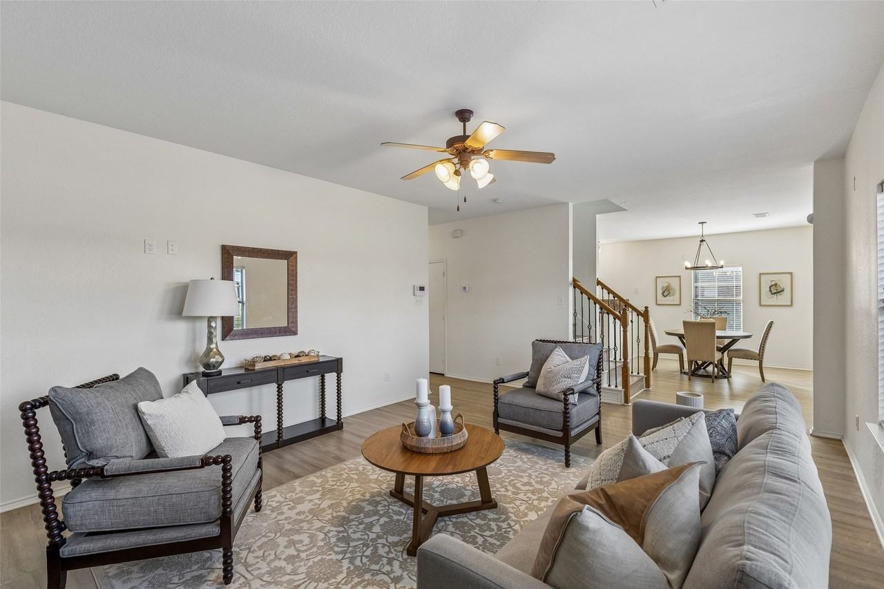 3012 Hoover Dr - Photo 4 of 32