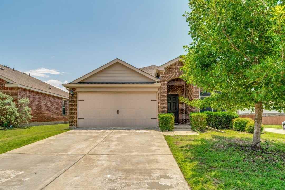1127 Roman Dr - Photo 2 of 26