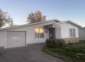 featured image of 1941 N Mockingbird Ln