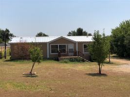 featured image of 104 Kailyn Ln