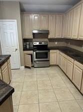 1113 Inland Ln - Photo 4 of 14