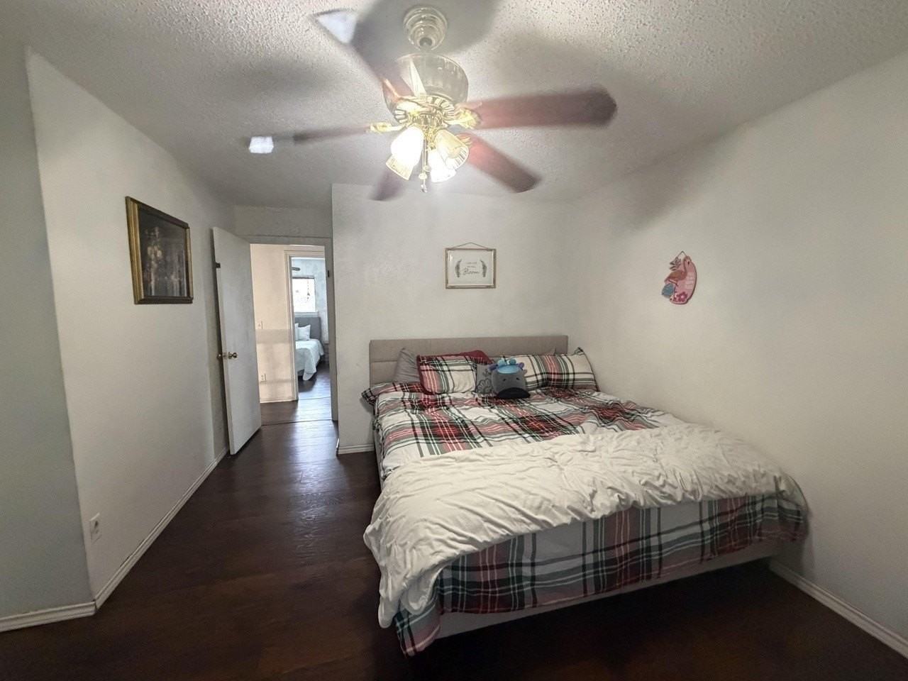 3101 Bandolino Ln - Photo 4 of 9
