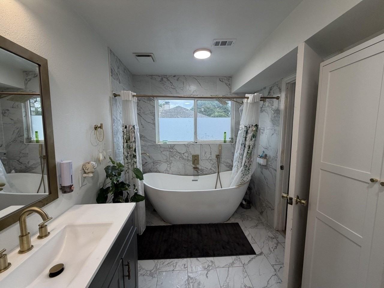 3101 Bandolino Ln - Photo 5 of 9