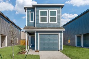 featured image of 910 Blue Heron Dr