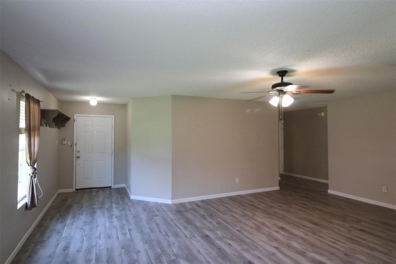 608 Claiborn Ln - Photo 2 of 14