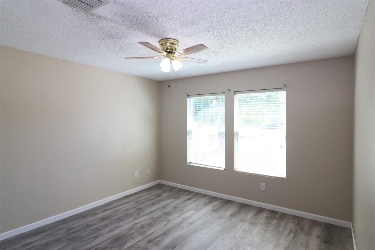 608 Claiborn Ln - Photo 6 of 14