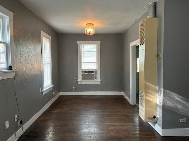 1615 Kenley St - Photo 4 of 9