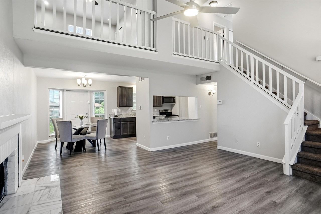 9548 Jennie Lee Ln - Photo 3 of 16