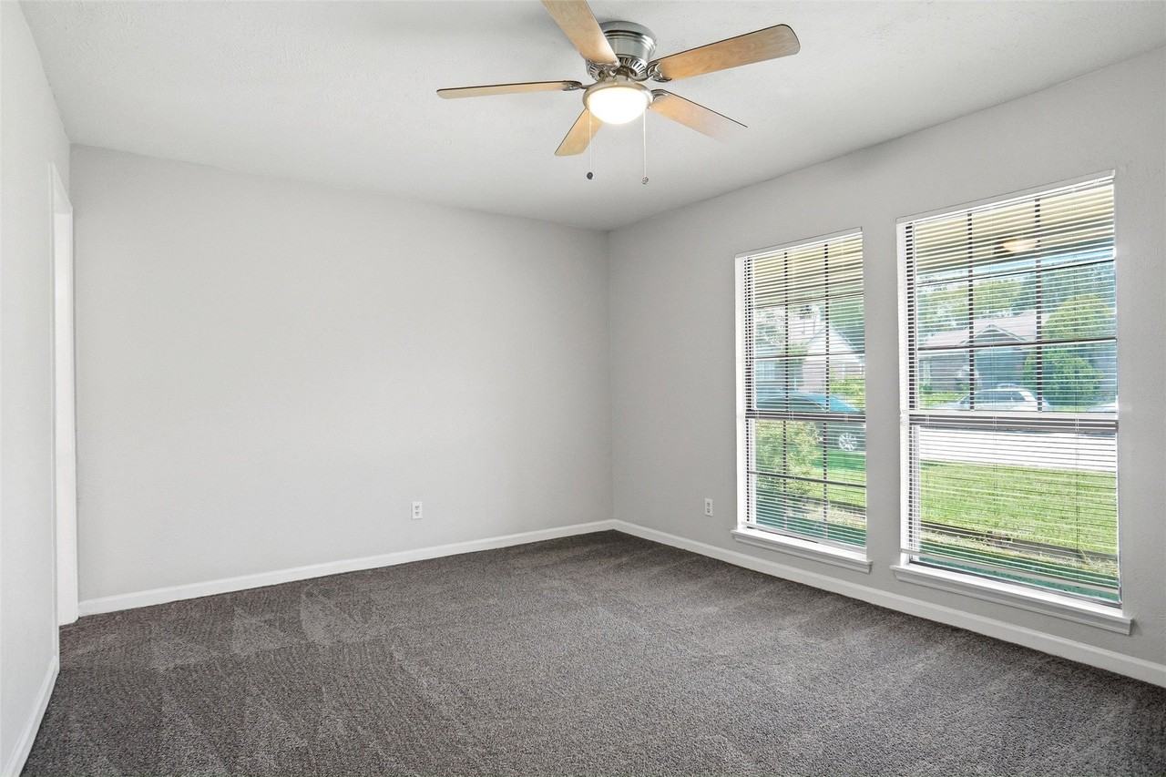 9548 Jennie Lee Ln - Photo 6 of 16