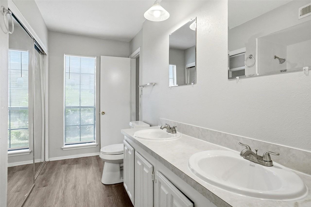 9548 Jennie Lee Ln - Photo 7 of 16
