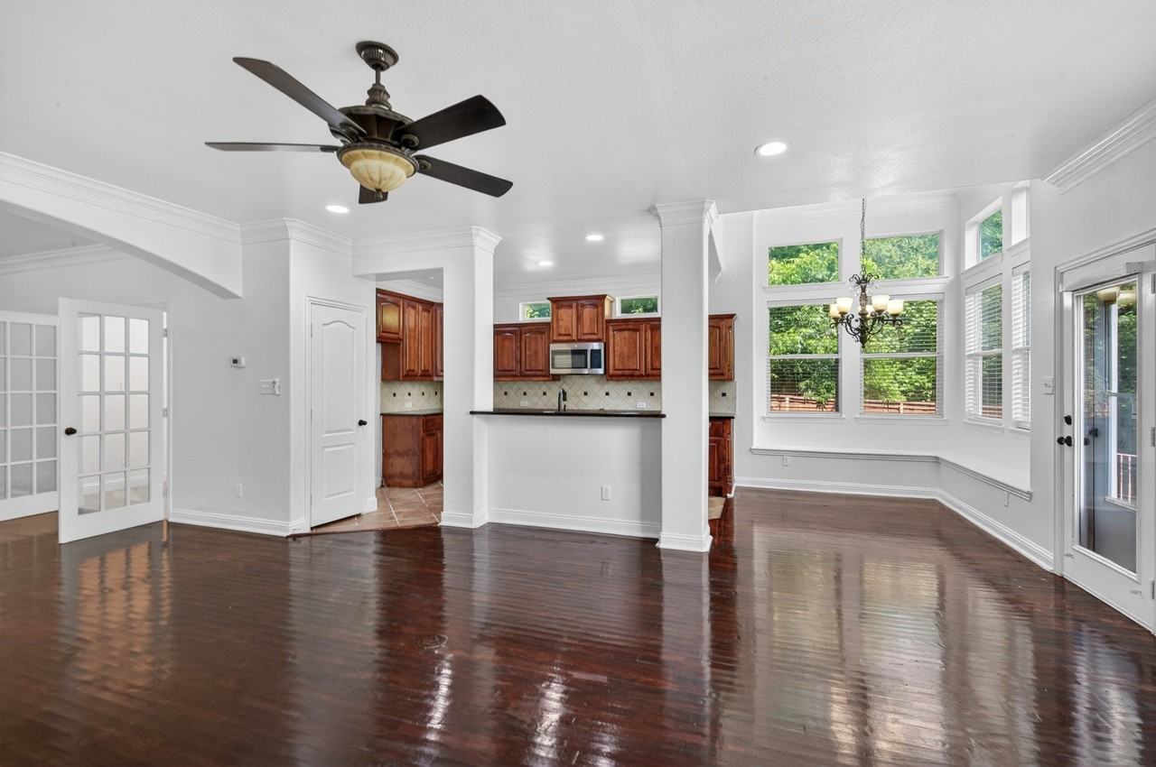 509 Heath Ln - Photo 5 of 13