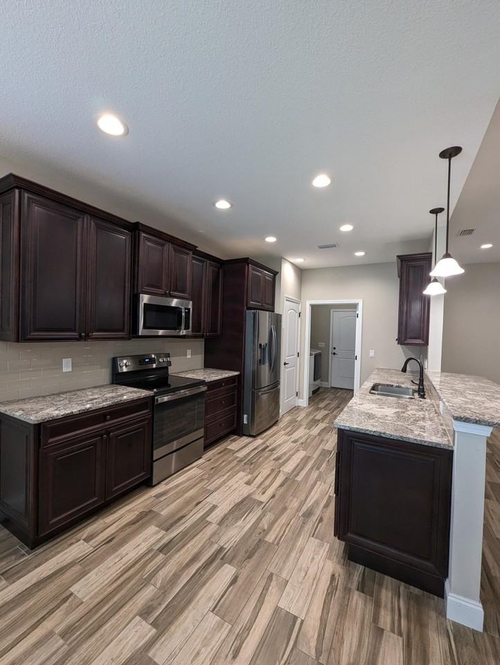 947 Kenzie Lane Lane - Photo 6 of 21