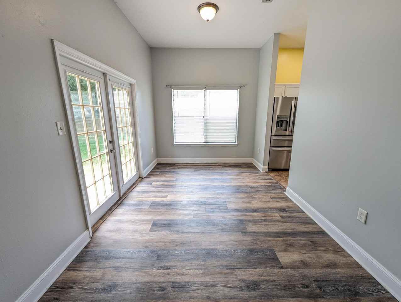 2236 Prytania Cir - Photo 5 of 19