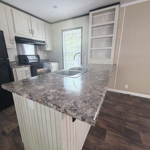 108 Andrew Ave - Photo 5 of 24
