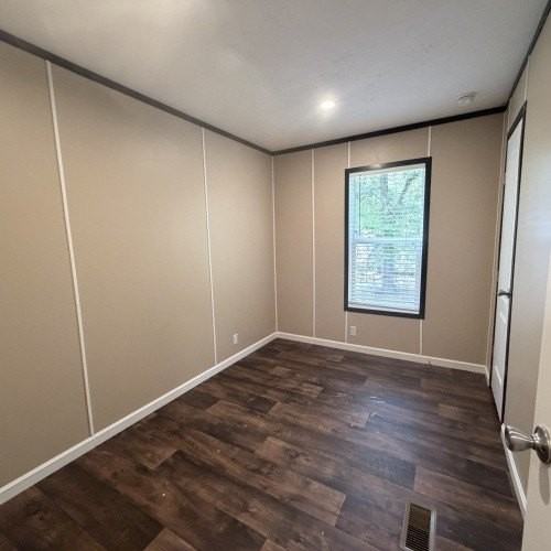 109 Andrew Ave - Photo 2 of 23
