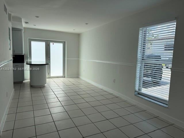 11 Sw 109th Ave ##C9 - Photo 3 of 9
