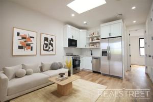 featured image of 144A Sumpter St #3