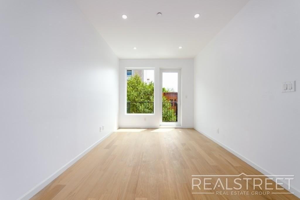1469 Dean St #2A - Photo 2 of 5