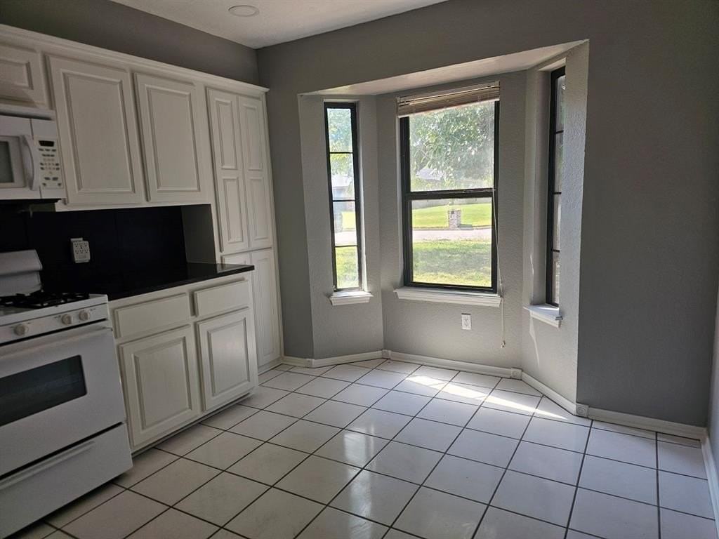 14304 S Brent Dr - Photo 3 of 17