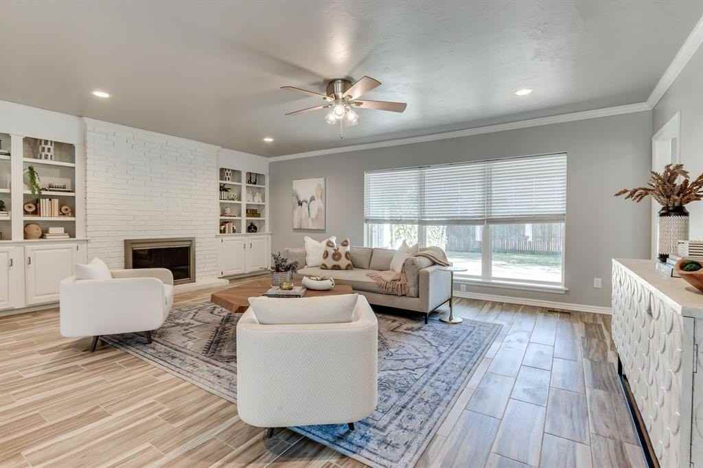 1442 Duffner Dr - Photo 3 of 40